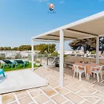 بيت للعطل Daisy- Lido Marini By Vivimy